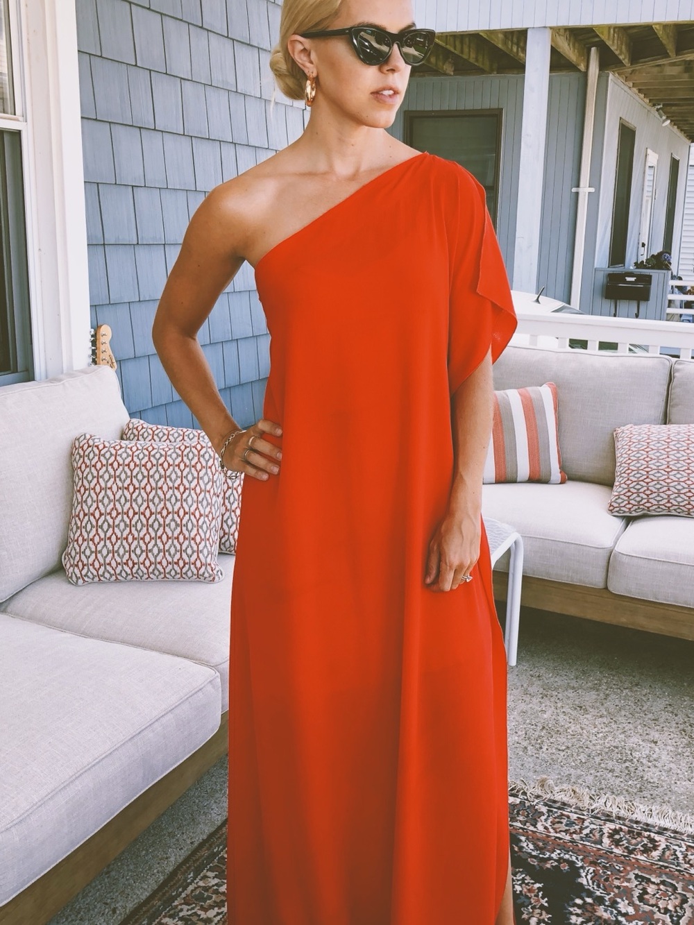 Vici One-Shoulder Red Maxi Gown